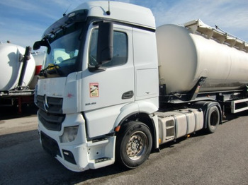 Tractor MERCEDES-BENZ Actros 1845