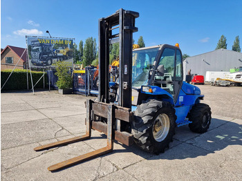 Empilhador todo-o-terreno MANITOU M