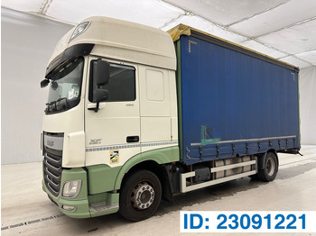 Camião de lona DAF XF 460