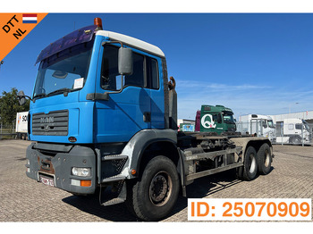 Camião polibenne MAN TGA 26.410