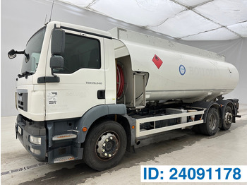 Camião cisterna MAN TGM 26.340