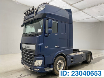 Tractor DAF XF 106 460
