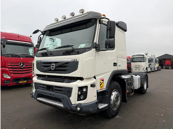 Tractor VOLVO FMX 450