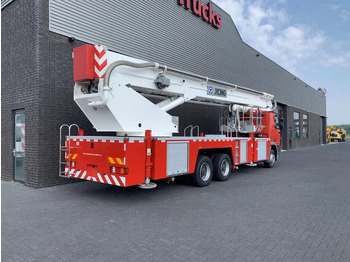 Locação financeira de Mercedes-Benz Actros 3332 6X4 XCMG DG53C FIRE FIGTHING PLATFOR  Mercedes-Benz Actros 3332 6X4 XCMG DG53C FIRE FIGTHING PLATFOR: foto 5