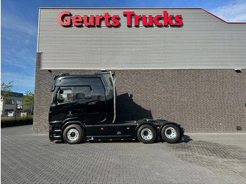 Tractor SCANIA S 660 V8