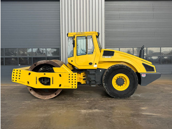 Rolo BOMAG