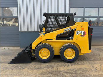 Pá carregadora CATERPILLAR 216B3