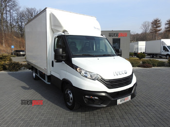Carrinha de contentor IVECO Daily 35c16
