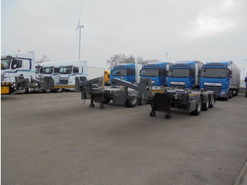 Semi-reboque transportador de contêineres/ Caixa móvel D-TEC
