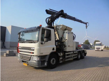 Caminhão de lixo DAF CF 310