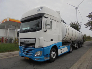 Camião cisterna DAF XF 440