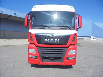 Locação financeira de MAN TGX 18.500 500 XXL + RETARDER MAN TGX 18.500 500 XXL + RETARDER: foto 2