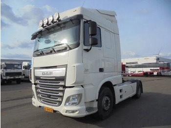 Tractor DAF XF 440