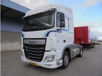Tractor DAF XF 440