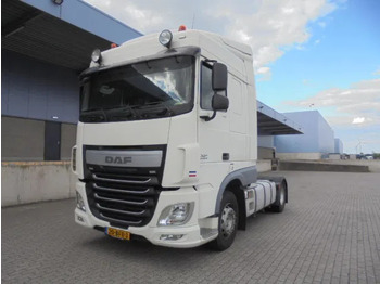 Tractor DAF XF 440