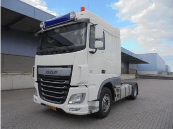 Tractor DAF XF 460