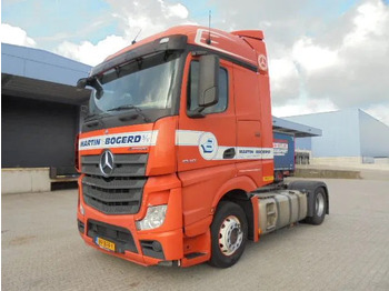 Tractor MERCEDES-BENZ Actros 1840