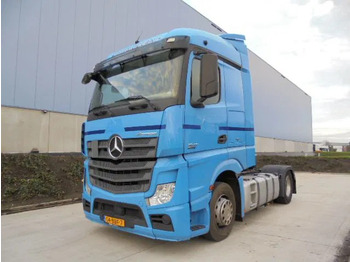 Tractor MERCEDES-BENZ Actros 1842