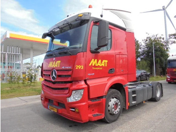 Tractor MERCEDES-BENZ Actros 1943