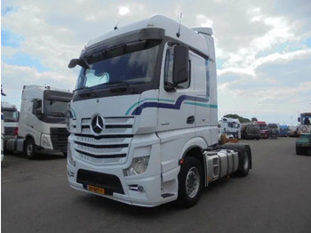 Tractor MERCEDES-BENZ Actros 1943
