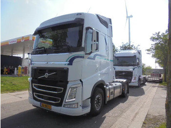 Tractor VOLVO FH 420