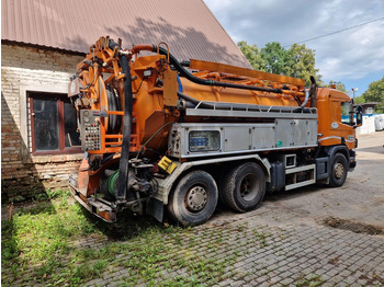 Caminhão limpa fossa Scania P94G: foto 2
