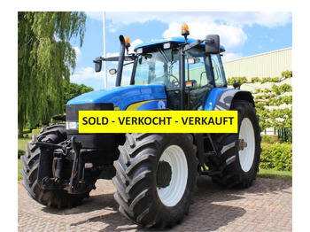 Trator NEW HOLLAND TM