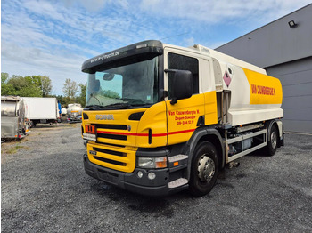Camião cisterna SCANIA P 270