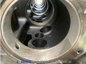 Motor e peças para Camião DAF Motorblok DAF 1884746: foto 3 Motor e peças para Camião DAF Motorblok DAF 1884746: foto 3