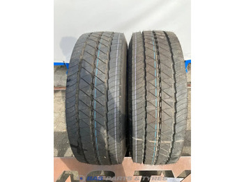 Pneu para Camião Goodyear Goodyear 265/70R17.5 KMax S 139/136 M M+S 3PMSF gebruikte set: foto 2 Pneu para Camião Goodyear Goodyear 265/70R17.5 KMax S 139/136 M M+S 3PMSF gebruikte set: foto 2