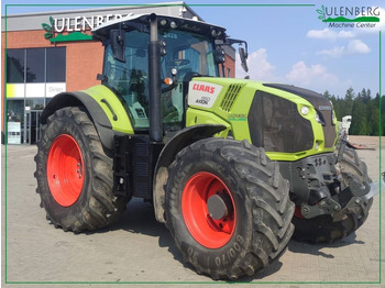 Trator CLAAS Axion 850