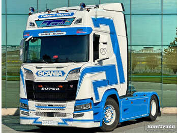 Tractor SCANIA R 450