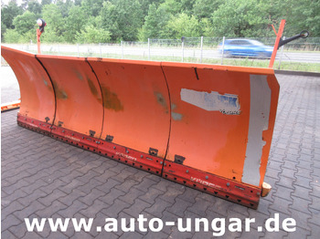Veículo limpa-neves UNIMOG