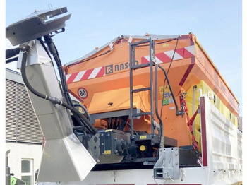 Espalhador de areia/ Sal KUBOTA