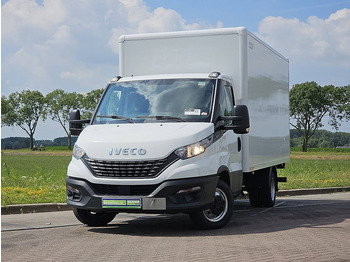 Carrinha de contentor IVECO Daily 35c16