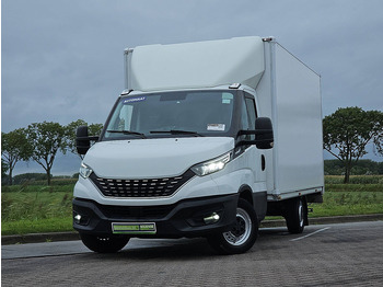 Carrinha de contentor IVECO Daily 35s18