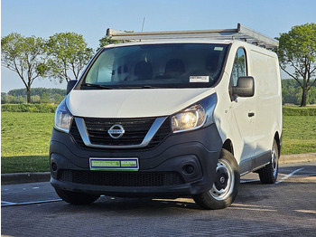 Furgão compacto NISSAN
