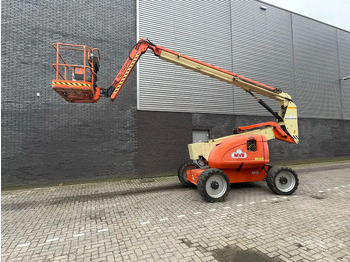 Plataforma telescópica JLG 600AJ