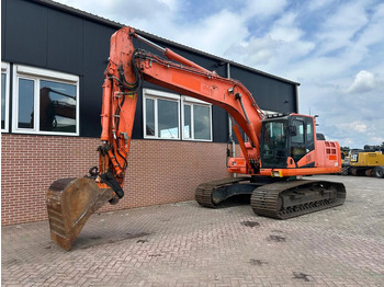 Escavadora de rastos KOMATSU PC210LC-10