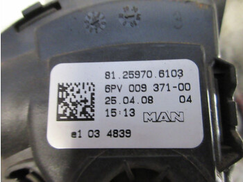 Pedal para Camião MAN 81.25970-6103 Gaspedaal: foto 5 Pedal para Camião MAN 81.25970-6103 Gaspedaal: foto 5