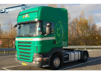 Tractor Scania R400: foto 1