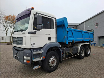 Camião basculante MAN TGA 26.310 / 6X4 / 2XBIG AXLE / 2SIDE TIPPER / ONLY:545423 KM / TUV:06-05-2026 / FULL-STEEL / AIRCO / MANUAL / EURO-4 / 2005: foto 3 Camião basculante MAN TGA 26.310 / 6X4 / 2XBIG AXLE / 2SIDE TIPPER / ONLY:545423 KM / TUV:06-05-2026 / FULL-STEEL / AIRCO / MANUAL / EURO-4 / 2005: foto 3