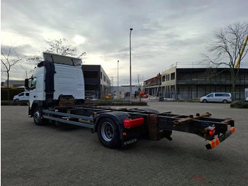 Locação financeira de Volvo FM11-450 / VEB / FULL-AIR / 706585 KM / LWDS / AIRCO / BDF SYSTEM / AUTOMATIC / EURO-6 / 2016 Volvo FM11-450 / VEB / FULL-AIR / 706585 KM / LWDS / AIRCO / BDF SYSTEM / AUTOMATIC / EURO-6 / 2016: foto 3