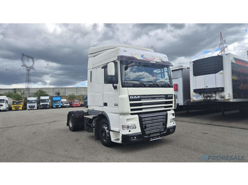 Tractor DAF XF 105 460