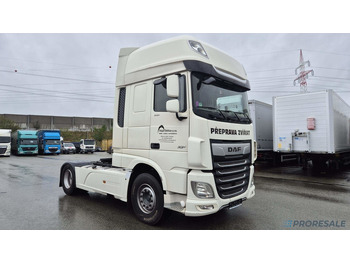 Tractor DAF XF 530
