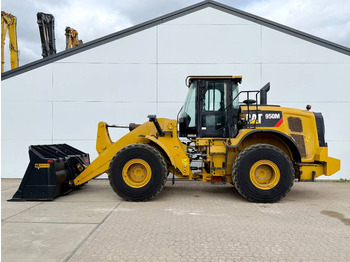 Pá carregadora de rodas CATERPILLAR 950M