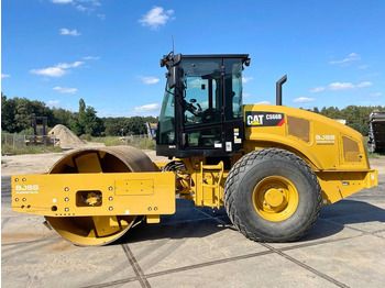 Rolo CATERPILLAR CS66B