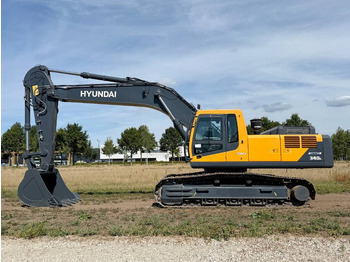 Escavadora de rastos HYUNDAI