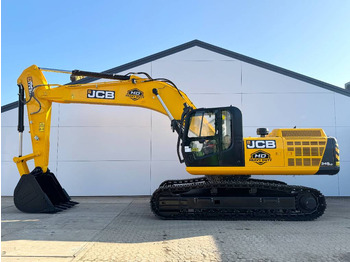 Escavadora de rastos JCB