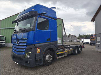Camião transportador de contêineres/ Caixa móvel MERCEDES-BENZ Actros 2545